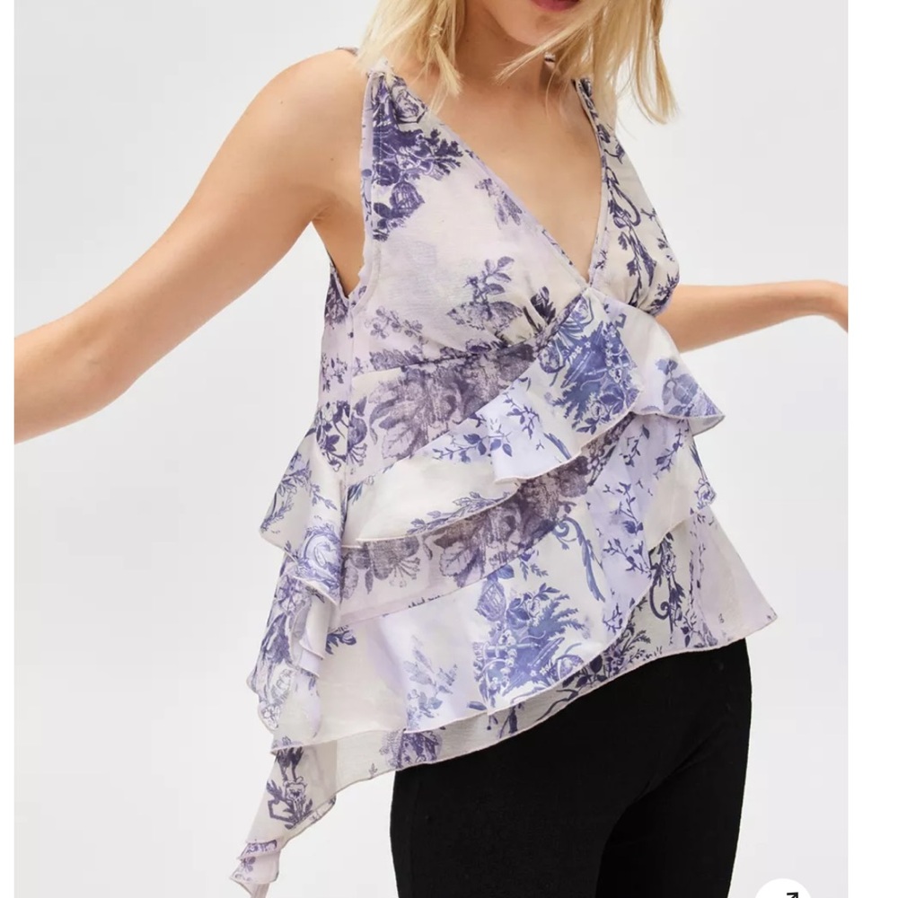 Urban Outfitters Lavender Floral Ruffle V-Neck Tank